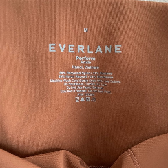 EVERLANE The perform 24/7 legging - Picture 6 of 7